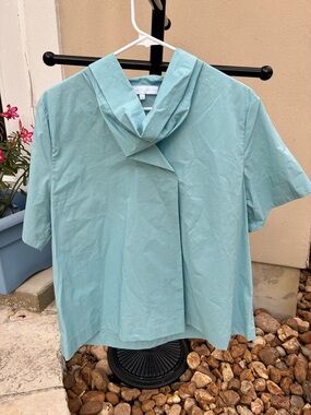 Light Aqua Blue Short-Sleeve Hooded Women's Top Size L